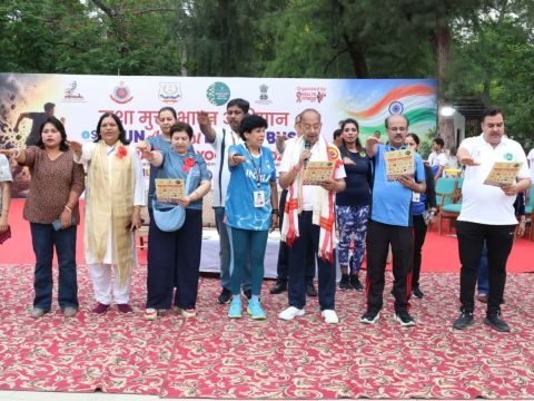 Over 2,000 Join ‘Run Against Drug Abuse’ at Rajghat, Take Nasha Mukt Bharat Pledge on International Yoga Day
